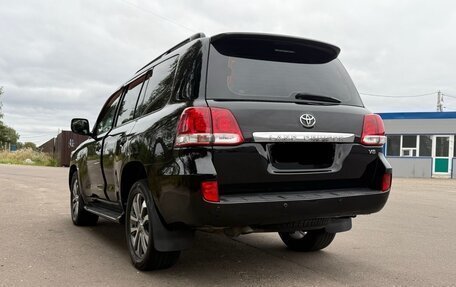 Toyota Land Cruiser 200, 2008 год, 2 600 000 рублей, 10 фотография