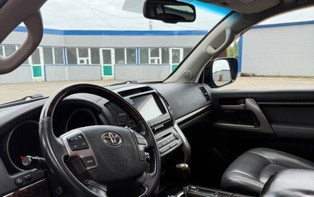 Toyota Land Cruiser 200, 2008 год, 2 600 000 рублей, 17 фотография
