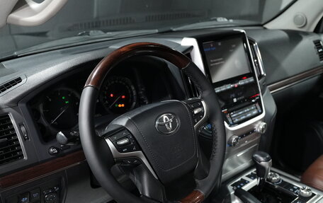Toyota Land Cruiser 200, 2016 год, 5 500 000 рублей, 11 фотография