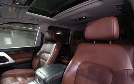 Toyota Land Cruiser 200, 2016 год, 5 500 000 рублей, 14 фотография