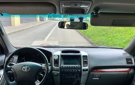 Toyota Land Cruiser Prado 120 рестайлинг, 2008 год, 1 950 000 рублей, 2 фотография