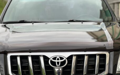 Toyota Land Cruiser Prado 120 рестайлинг, 2008 год, 1 950 000 рублей, 13 фотография
