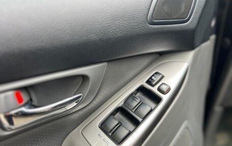 Toyota Land Cruiser Prado 120 рестайлинг, 2008 год, 1 950 000 рублей, 9 фотография