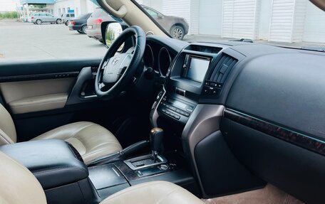 Toyota Land Cruiser 200, 2008 год, 3 700 000 рублей, 5 фотография