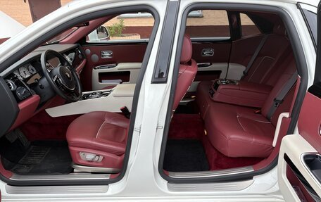Rolls-Royce Ghost I, 2011 год, 13 000 000 рублей, 14 фотография