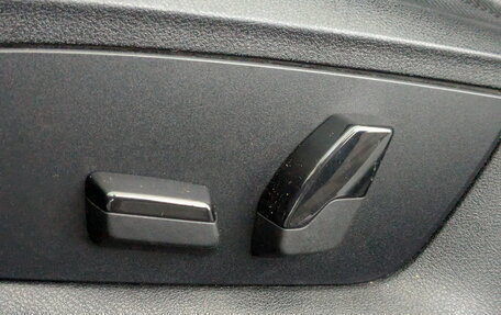 BMW 5 серия, 2019 год, 2 950 000 рублей, 20 фотография