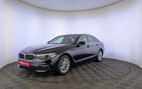 BMW 5 серия, 2019 год, 2 950 000 рублей, 1 фотография