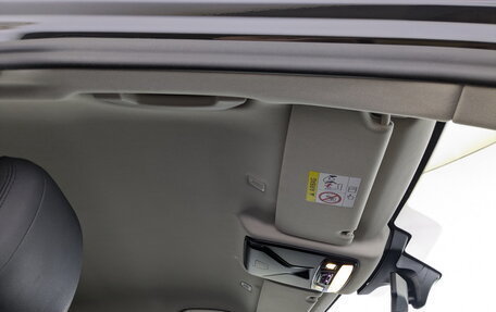 BMW 5 серия, 2019 год, 2 950 000 рублей, 23 фотография