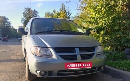 Dodge Caravan IV, 2004 год, 550 000 рублей, 9 фотография