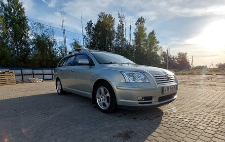Toyota Avensis III рестайлинг, 2004 год, 765 000 рублей, 6 фотография