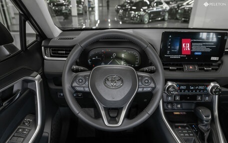 Toyota RAV4, 2025 год, 4 100 000 рублей, 11 фотография