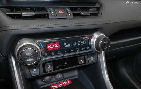 Toyota RAV4, 2025 год, 4 100 000 рублей, 18 фотография