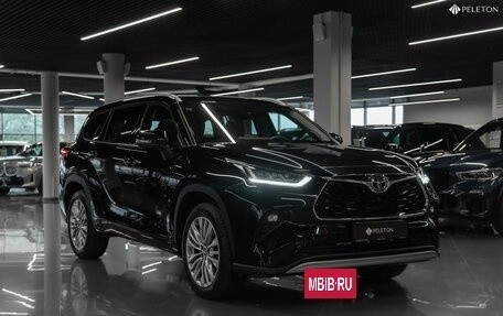Toyota Highlander, 2025 год, 5 400 000 рублей, 2 фотография