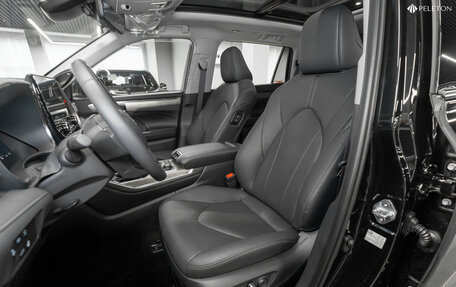 Toyota Highlander, 2025 год, 5 400 000 рублей, 9 фотография