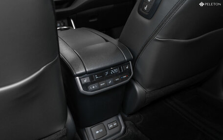 Toyota Highlander, 2025 год, 5 400 000 рублей, 14 фотография