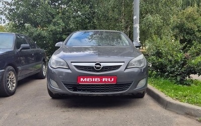 Opel Astra J, 2011 год, 410 000 рублей, 1 фотография