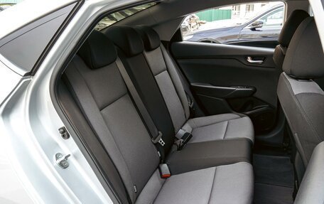 Hyundai Solaris II рестайлинг, 2021 год, 1 695 000 рублей, 7 фотография