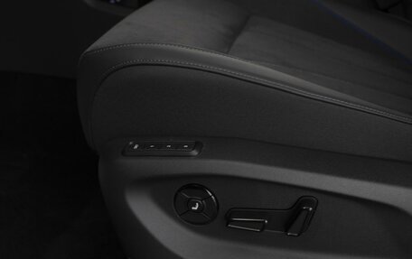 Volkswagen Tiguan, 2024 год, 4 690 000 рублей, 19 фотография