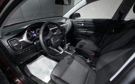 KIA Rio IV, 2021 год, 1 670 000 рублей, 9 фотография