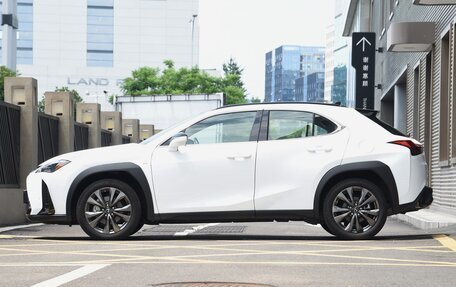 Lexus UX I, 2022 год, 3 480 555 рублей, 8 фотография