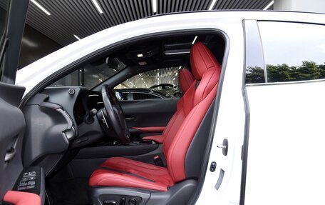 Lexus UX I, 2022 год, 3 480 555 рублей, 21 фотография