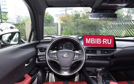 Lexus UX I, 2022 год, 3 480 555 рублей, 15 фотография