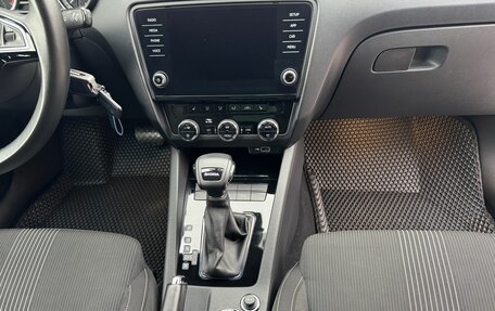 Skoda Octavia, 2018 год, 2 200 000 рублей, 20 фотография