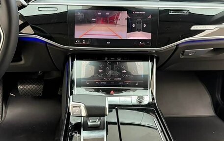 Audi A8, 2021 год, 5 122 000 рублей, 15 фотография