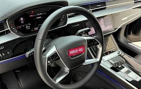 Audi A8, 2021 год, 5 122 000 рублей, 14 фотография