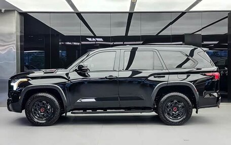 Toyota Sequoia, 2022 год, 11 500 000 рублей, 4 фотография