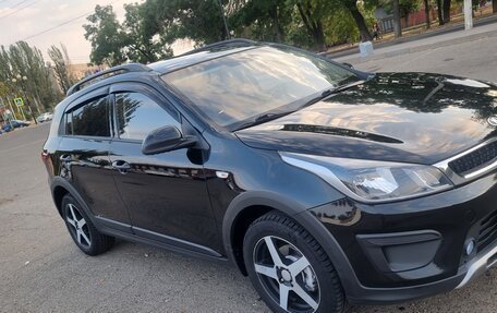 KIA Rio IV, 2019 год, 1 380 000 рублей, 2 фотография