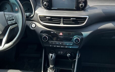 Hyundai Tucson III, 2018 год, 2 250 000 рублей, 13 фотография