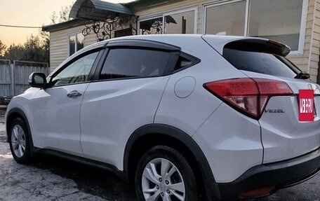 Honda Vezel, 2017 год, 1 877 000 рублей, 20 фотография