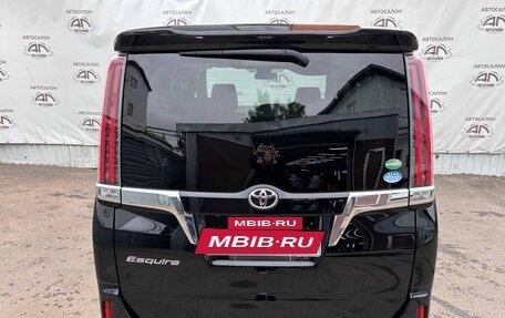Toyota Esquire I, 2018 год, 2 349 000 рублей, 7 фотография