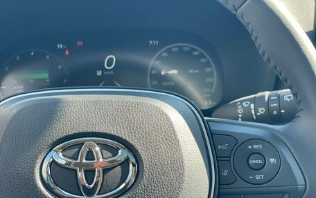 Toyota RAV4, 2025 год, 3 700 000 рублей, 15 фотография