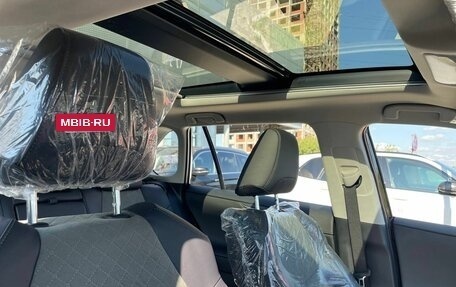 Toyota RAV4, 2025 год, 3 700 000 рублей, 23 фотография