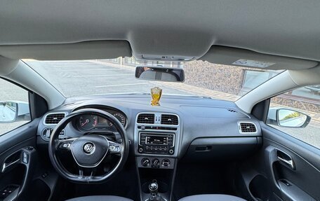 Volkswagen Polo VI (EU Market), 2016 год, 650 000 рублей, 16 фотография