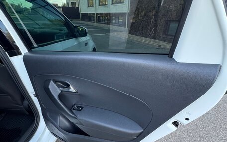 Volkswagen Polo VI (EU Market), 2016 год, 650 000 рублей, 23 фотография