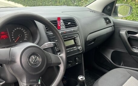 Volkswagen Polo VI (EU Market), 2011 год, 550 000 рублей, 11 фотография