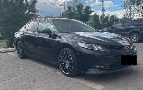 Toyota Camry, 2018 год, 2 500 000 рублей, 12 фотография