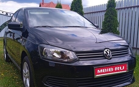 Volkswagen Polo VI (EU Market), 2013 год, 1 350 000 рублей, 1 фотография