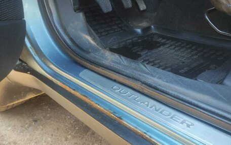 Mitsubishi Outlander III рестайлинг 3, 2008 год, 820 000 рублей, 28 фотография