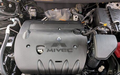 Mitsubishi Outlander III рестайлинг 3, 2021 год, 2 550 000 рублей, 19 фотография