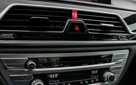 BMW 7 серия, 2019 год, 4 479 000 рублей, 26 фотография