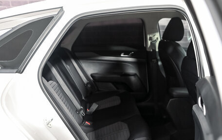 KIA K5, 2021 год, 2 650 000 рублей, 19 фотография