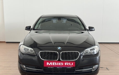 BMW 5 серия, 2011 год, 1 370 000 рублей, 7 фотография