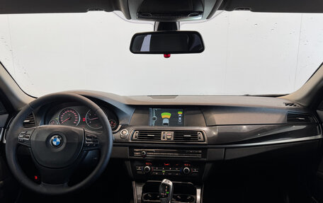 BMW 5 серия, 2011 год, 1 370 000 рублей, 26 фотография