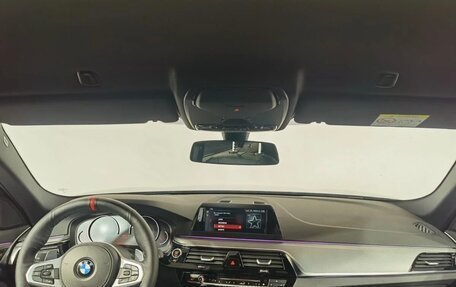BMW 5 серия, 2018 год, 3 100 000 рублей, 7 фотография