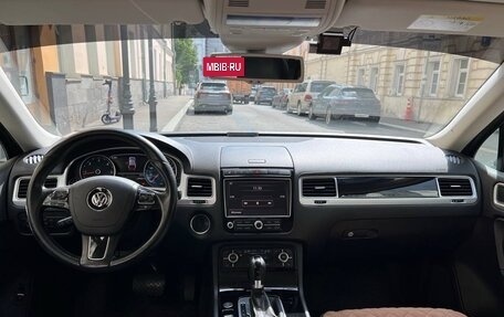 Volkswagen Touareg III, 2015 год, 2 540 000 рублей, 7 фотография