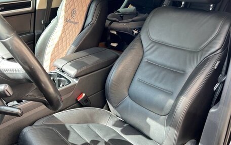 Volkswagen Touareg III, 2015 год, 2 540 000 рублей, 14 фотография